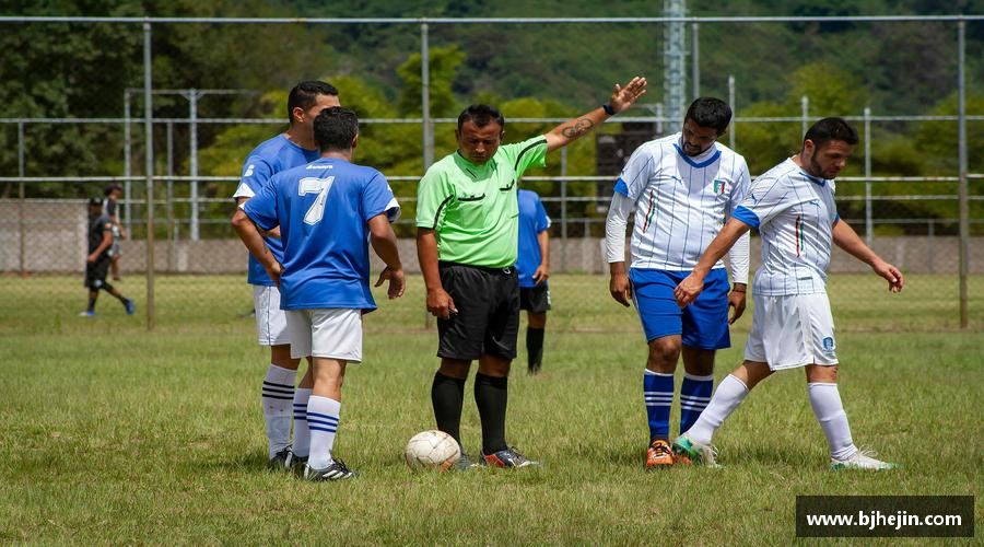 泛亚电竞官方网站勇攀高峰，无所畏惧！